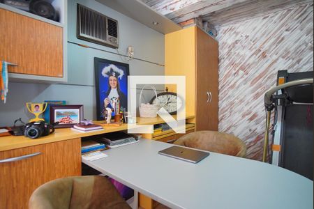 Apartamento à venda com 167m², 3 quartos e 2 vagasEscritório - Cobertura