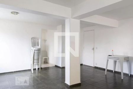 Apartamento à venda com 39m², 2 quartos e 1 vaga Apartamento à venda com 39m², 2 quartos e 1 vagaÁrea comum - Salão de festas