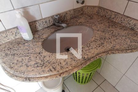 Apartamento à venda com 130m², 4 quartos e 2 vagasBanheiro da Suite 2