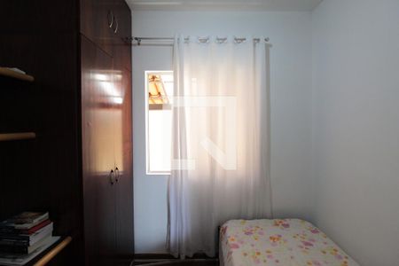 Apartamento à venda com 130m², 4 quartos e 2 vagasQuarto 2