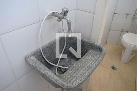 Apartamento para alugar com 74m², 2 quartos e sem vagaÁrea de Serviço