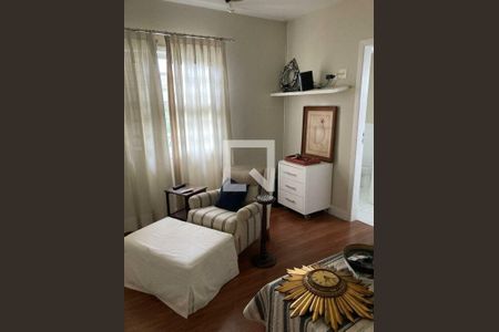 Casa à venda com 301m², 4 quartos e 4 vagas