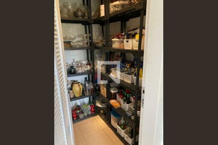 Casa à venda com 301m², 4 quartos e 4 vagas