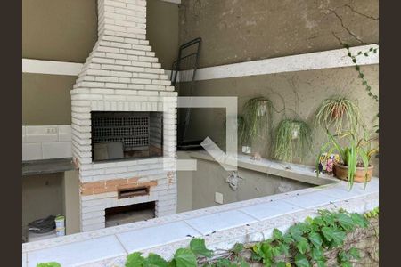 Casa à venda com 301m², 4 quartos e 4 vagas