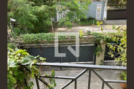 Casa à venda com 301m², 4 quartos e 4 vagas