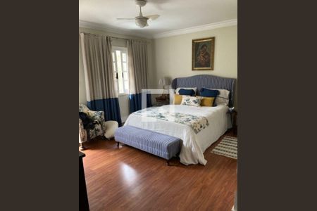 Casa à venda com 301m², 4 quartos e 4 vagas