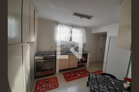 Apartamento à venda com 136m², 3 quartos e 2 vagas Apartamento à venda com 136m², 3 quartos e 2 vagasFoto 03