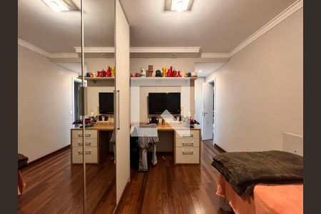 Apartamento à venda com 169m², 3 quartos e 2 vagas Apartamento à venda com 169m², 3 quartos e 2 vagasSuite 3