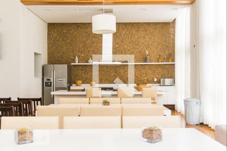 Apartamento à venda com 169m², 3 quartos e 2 vagas Apartamento à venda com 169m², 3 quartos e 2 vagasÁrea comum - Salão de festas