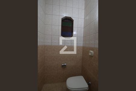 Casa à venda com 587m², 3 quartos e 2 vagasLavabo