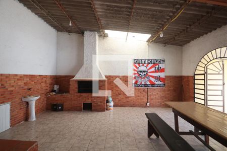 Casa à venda com 587m², 3 quartos e 2 vagasÁrea comum - Churrasqueira