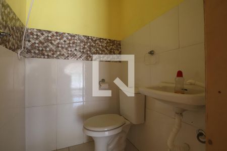 Casa à venda com 587m², 3 quartos e 2 vagasBanheiro de serviço