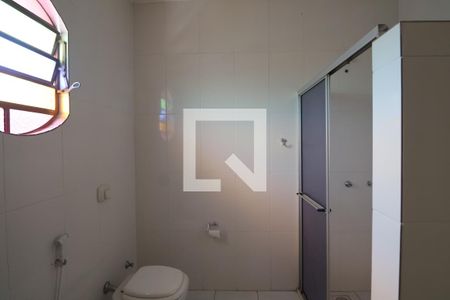 Casa à venda com 587m², 3 quartos e 2 vagasBanheiro