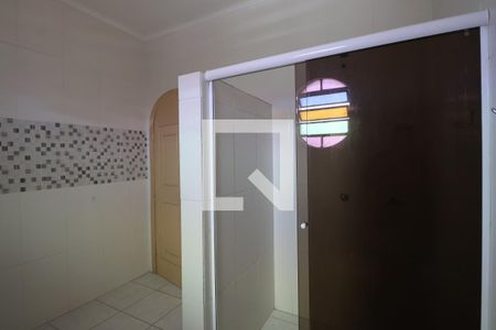 Casa à venda com 587m², 3 quartos e 2 vagasBanheiro da Suíte