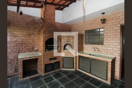 Casa à venda com 180m², 4 quartos e 2 vagasQuintal Gourmet