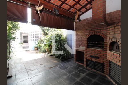 Casa à venda com 180m², 4 quartos e 2 vagasQuintal Gourmet