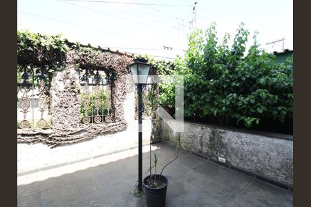 Casa à venda com 180m², 4 quartos e 2 vagasVaranda