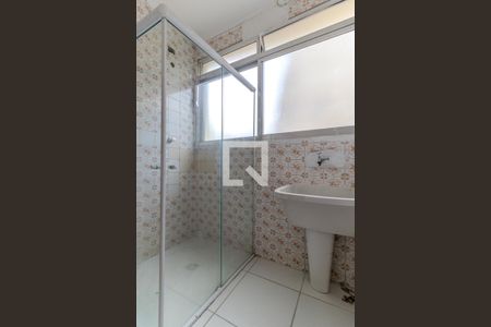 Apartamento à venda com 60m², 2 quartos e sem vagaBanheiro da Suíte