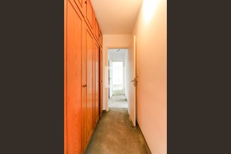 Apartamento à venda com 92m², 3 quartos e 1 vaga Apartamento à venda com 92m², 3 quartos e 1 vagaCloset da Suíte