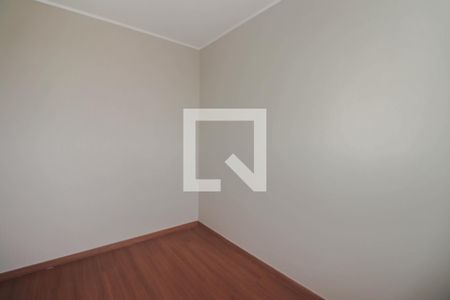 Quarto 1 de apartamento para alugar com 2 quartos, 40m² em Rubem Berta, Porto Alegre