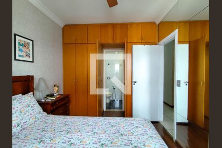 Apartamento à venda com 194m², 3 quartos e 3 vagasQuarto 3