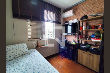 Apartamento à venda com 194m², 3 quartos e 3 vagasQuarto 2