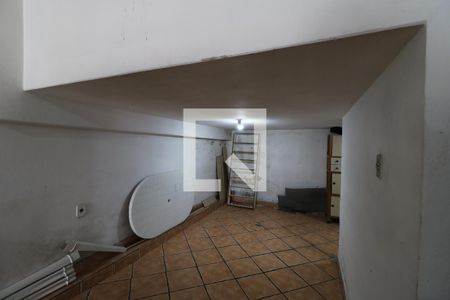Casa à venda com 180m², 3 quartos e 4 vagasGaragem - Oficina