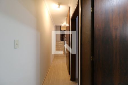 Casa à venda com 180m², 3 quartos e 4 vagasCorredor