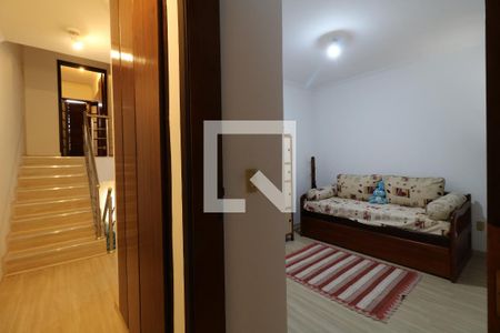 Casa à venda com 180m², 3 quartos e 4 vagasCorredor