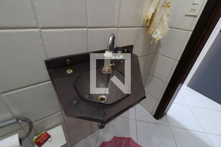 Casa à venda com 180m², 3 quartos e 4 vagasLavabo - Pia