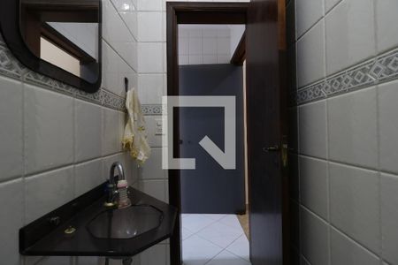 Casa à venda com 180m², 3 quartos e 4 vagasLavabo