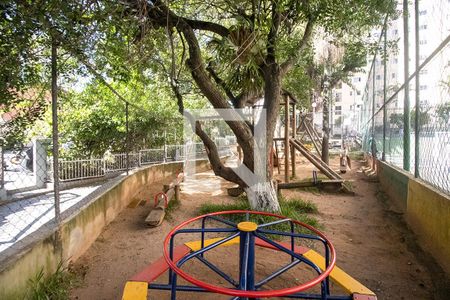 Apartamento à venda com 62m², 3 quartos e 1 vaga Apartamento à venda com 62m², 3 quartos e 1 vagaplay ground_2