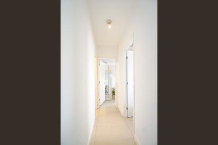 Apartamento à venda com 62m², 2 quartos e 1 vaga Apartamento à venda com 62m², 2 quartos e 1 vagaCorredor dos quartos