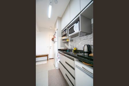 Apartamento à venda com 62m², 2 quartos e 1 vaga Apartamento à venda com 62m², 2 quartos e 1 vagaCozinha