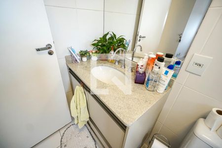 Apartamento à venda com 62m², 2 quartos e 1 vaga Apartamento à venda com 62m², 2 quartos e 1 vagaBanheiro da suíte