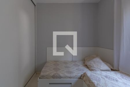 Apartamento à venda com 214m², 4 quartos e 2 vagas Apartamento à venda com 214m², 4 quartos e 2 vagasQuarto 2