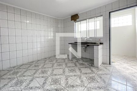 Casa à venda com 100m², 2 quartos e 2 vagas Casa à venda com 100m², 2 quartos e 2 vagasCozinha