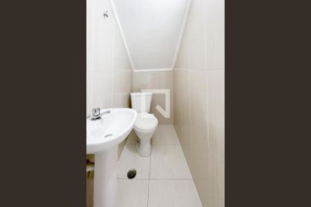 Casa à venda com 100m², 2 quartos e 2 vagas Casa à venda com 100m², 2 quartos e 2 vagasLavabo