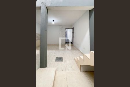 Casa à venda com 100m², 2 quartos e 2 vagas Casa à venda com 100m², 2 quartos e 2 vagasÁrea de Serviço