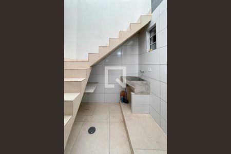 Casa à venda com 100m², 2 quartos e 2 vagas Casa à venda com 100m², 2 quartos e 2 vagasÁrea de Serviço