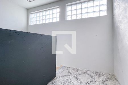 Casa à venda com 100m², 2 quartos e 2 vagas Casa à venda com 100m², 2 quartos e 2 vagasAcesso - Área de Serviço