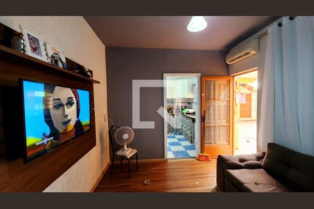 Casa à venda com 450m², 4 quartos e 3 vagas Casa à venda com 450m², 4 quartos e 3 vagasEdícula (sala 2)