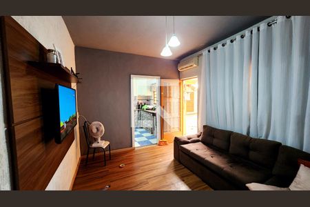 Casa à venda com 450m², 4 quartos e 3 vagas Casa à venda com 450m², 4 quartos e 3 vagasEdícula (sala 2)