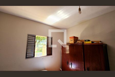 Casa à venda com 450m², 4 quartos e 3 vagas Casa à venda com 450m², 4 quartos e 3 vagasEdícula (quarto 4)