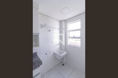 Apartamento para alugar com 74m², 2 quartos e 1 vagaCozinha e Área de Serviço