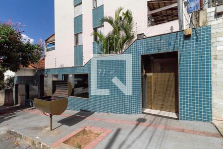 Apartamento para alugar com 74m², 2 quartos e 1 vagaFachada