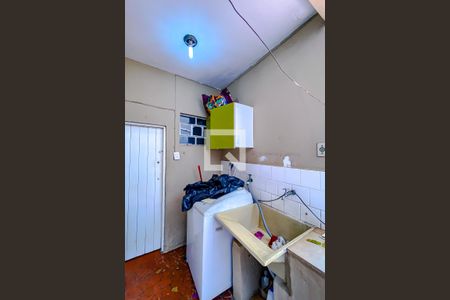 Casa à venda com 359m², 4 quartos e 2 vagasÁrea de Serviço