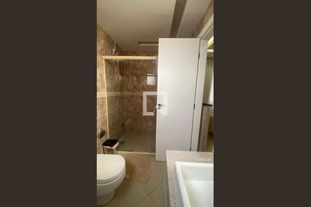 Apartamento à venda com 170m², 3 quartos e 2 vagas Apartamento à venda com 170m², 3 quartos e 2 vagasQuarto Suíte 1