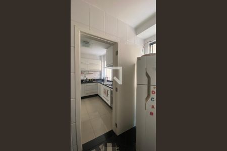 Apartamento à venda com 170m², 3 quartos e 2 vagas Apartamento à venda com 170m², 3 quartos e 2 vagasÁrea de Serviço