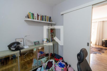 Apartamento à venda com 115m², 2 quartos e 2 vagasEscritório